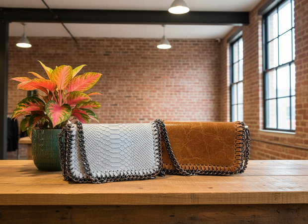 GERMAN FUENTES LEATHER HANDBAG